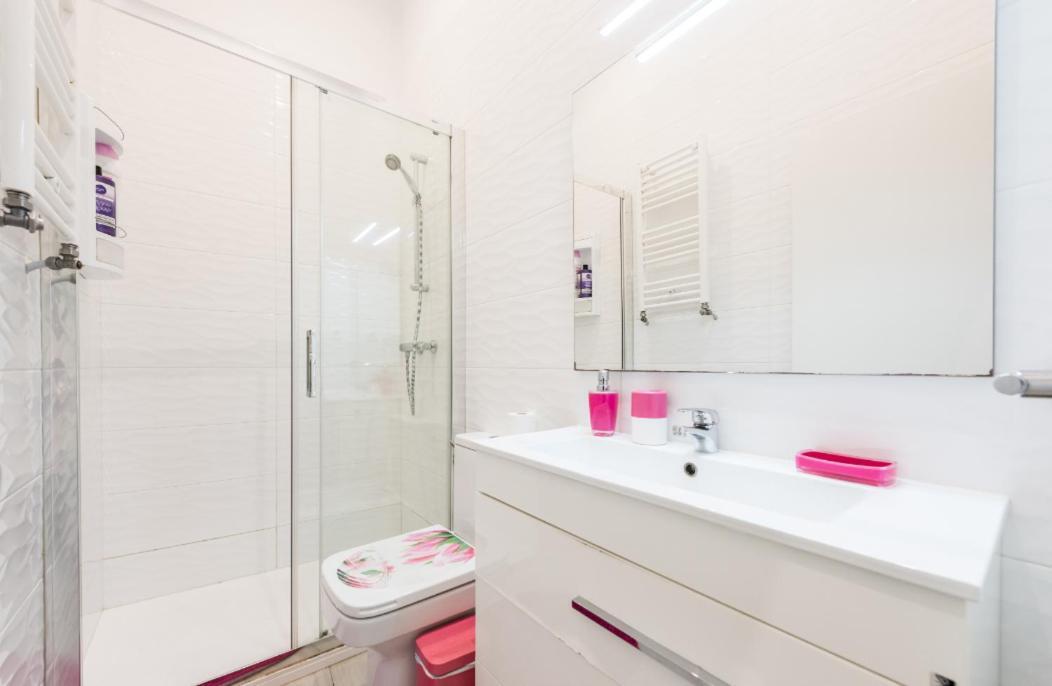 M&F Apartaments Chueca Μαδρίτη Εξωτερικό φωτογραφία